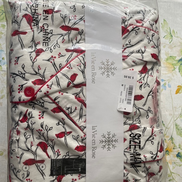 La Vie en Rose - Panama’s women’s size M - Picture 1 of 4